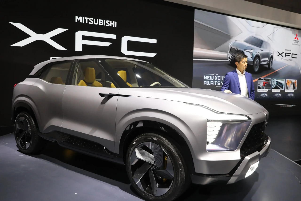 Mitsubishi XFC Concept...