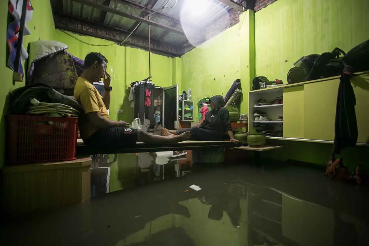 Banjir Landa Sejumlah...