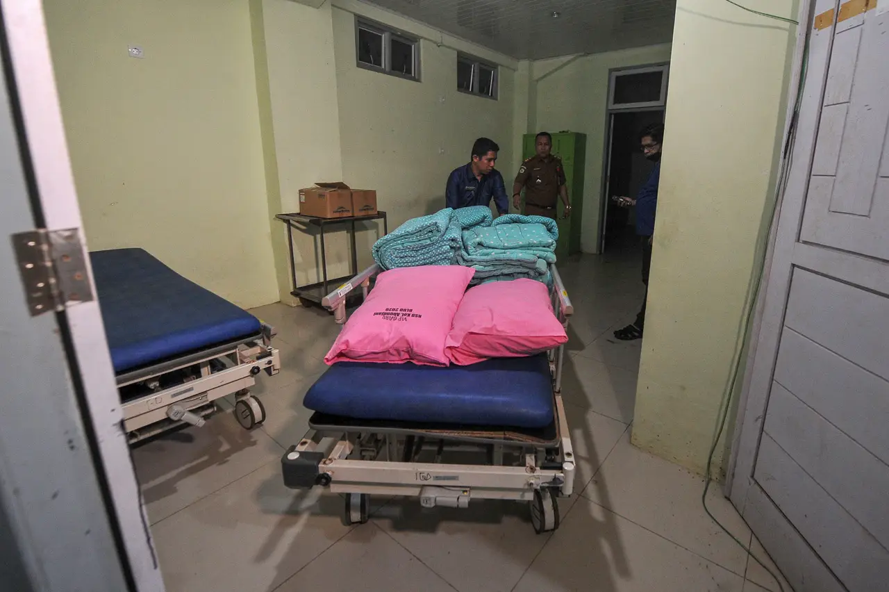 Persiapan Ruang Observasi...