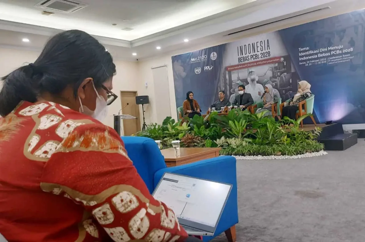 Hadapi Bahaya Limbah...