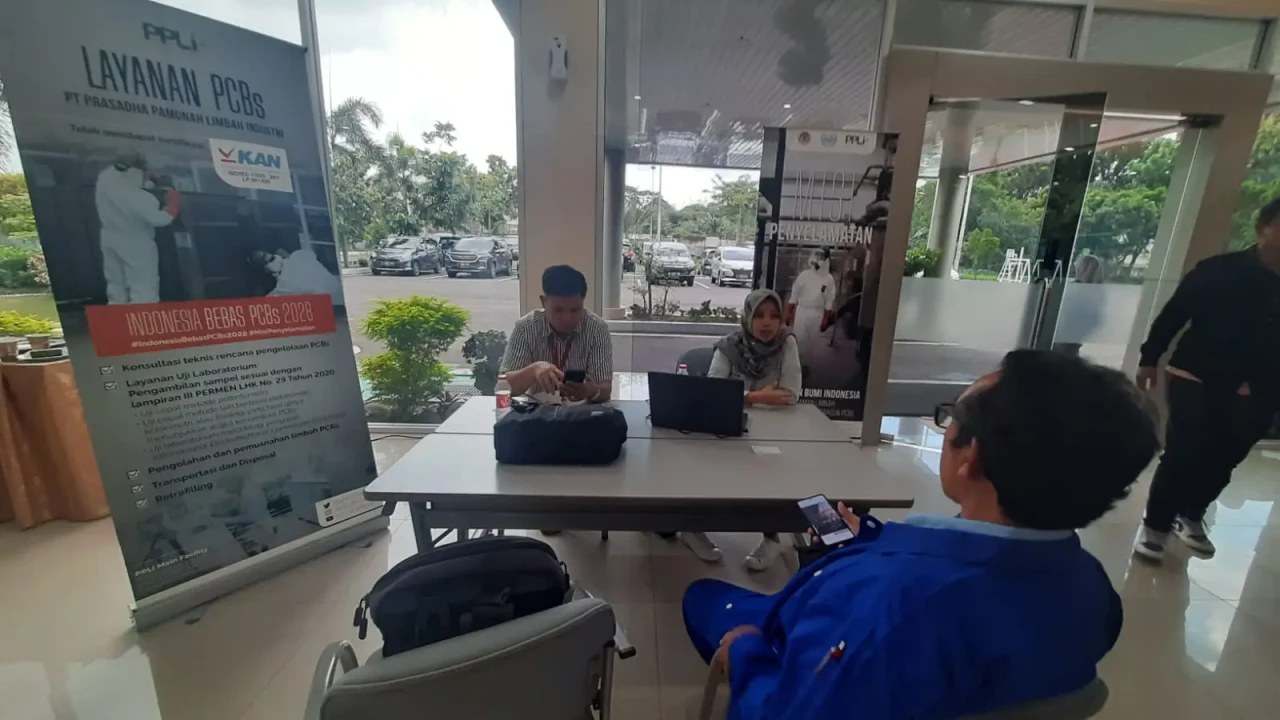 Hadapi Bahaya Limbah...