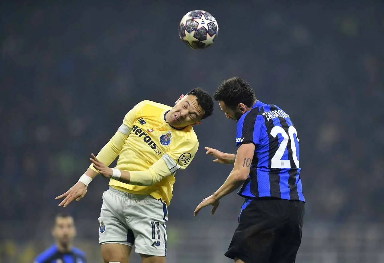 Gol Tunggal Lukaku Bawa...