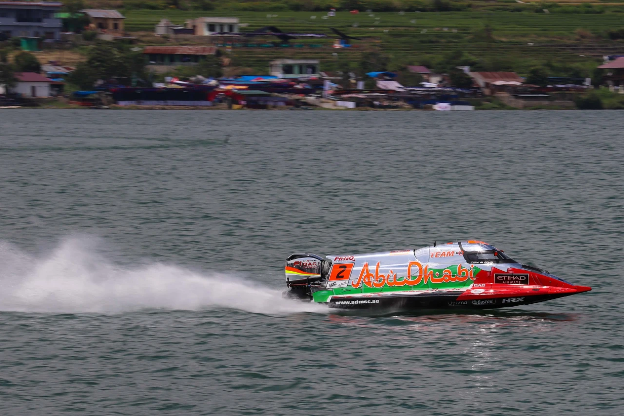 Pembalap F1 PowerBoat...