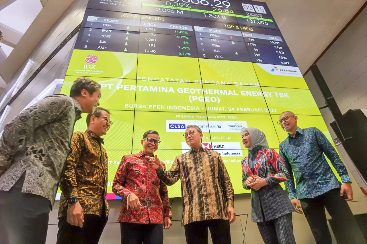 Pencatatan Perdana Saham...