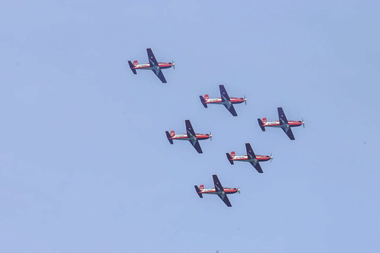 Jupiter Aerobatik Team...
