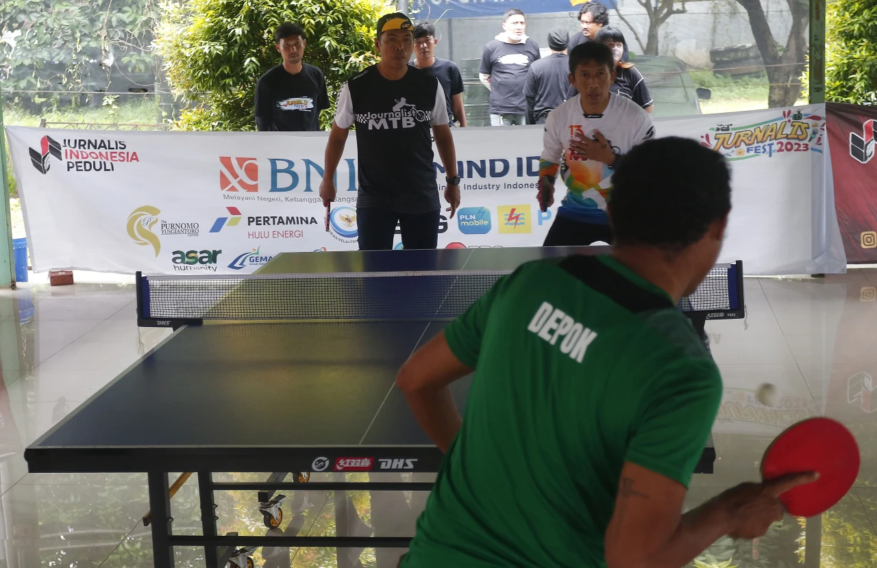 Sambut Hari Pers Nasional,...
