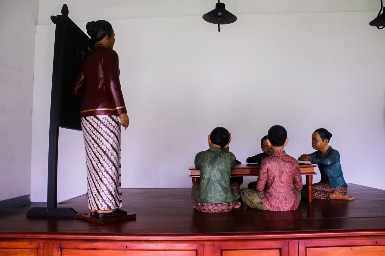 Berkunjung ke Museum...