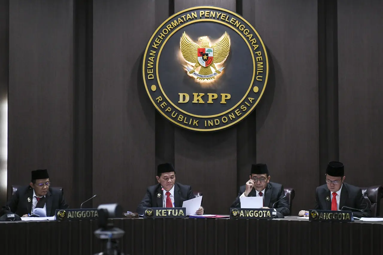 Ketua KPU Hasyim Asyari...
