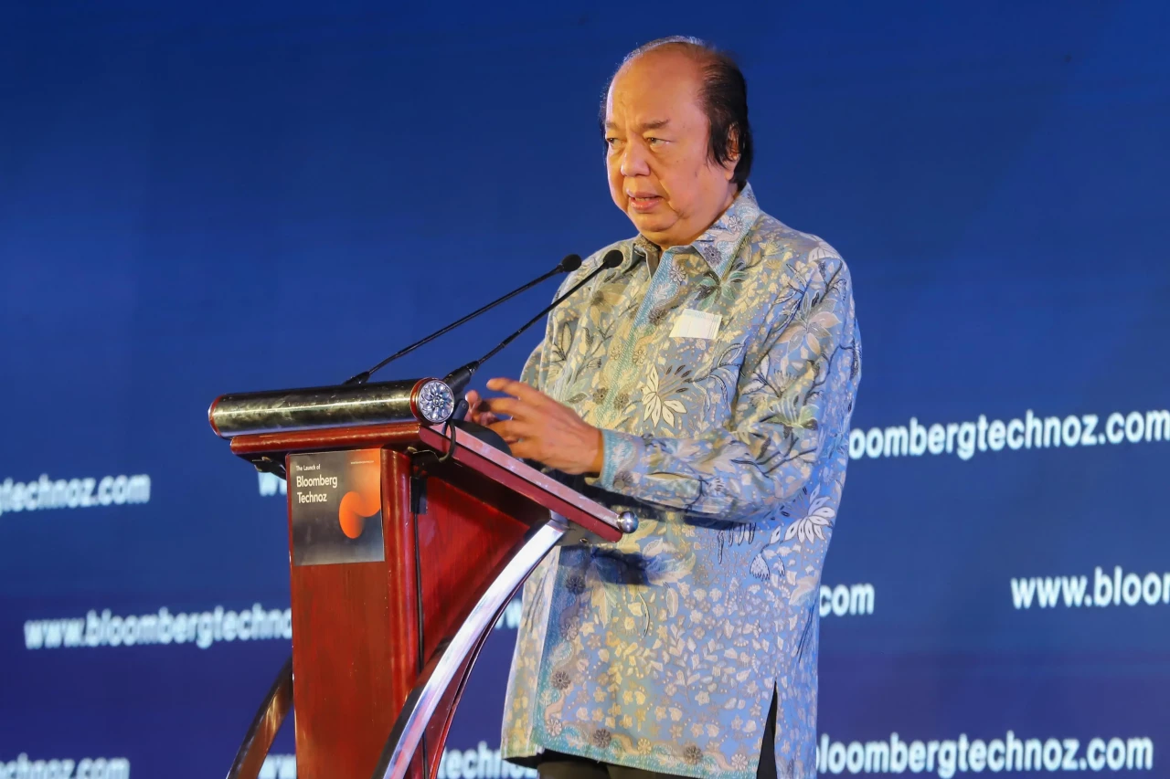 Hary Tanoesoedibjo Hadiri...