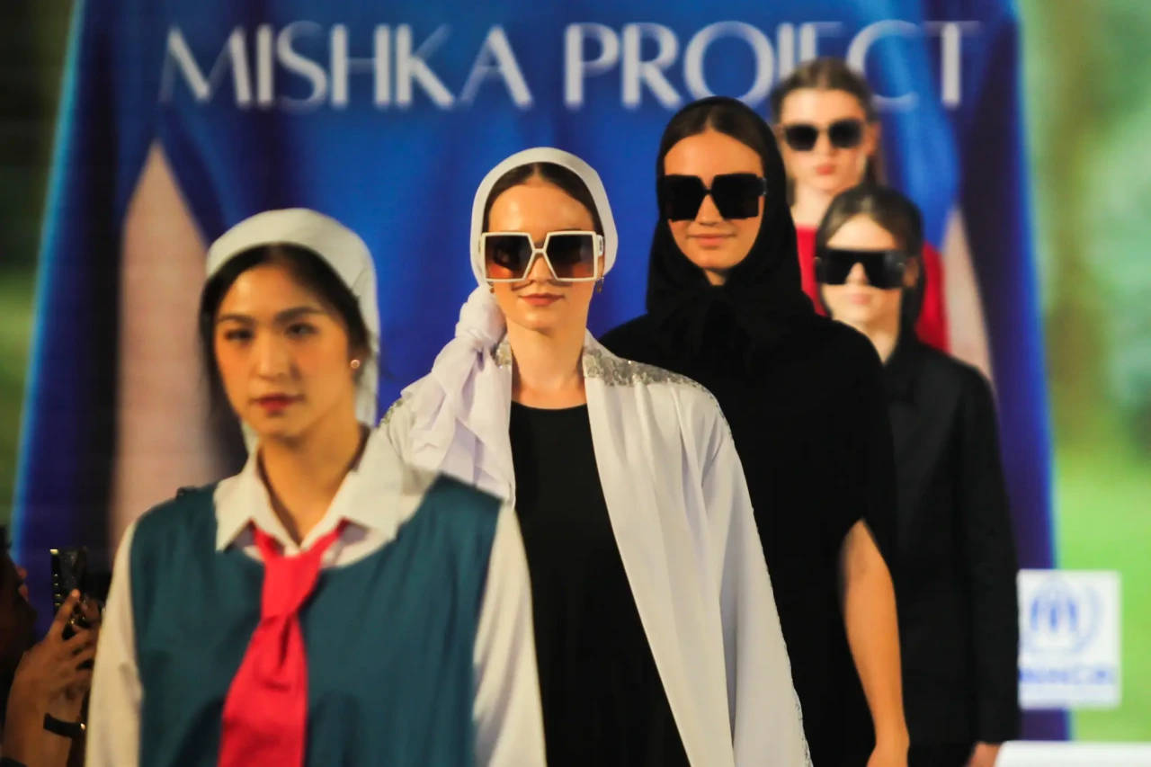 Peringati Hari Perempuan...