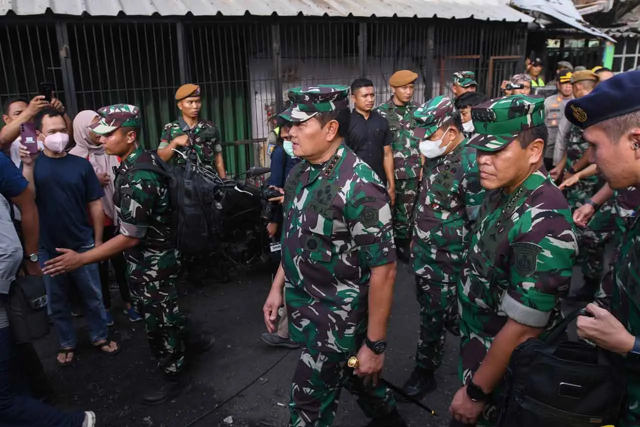 Panglima TNI Tinjau...