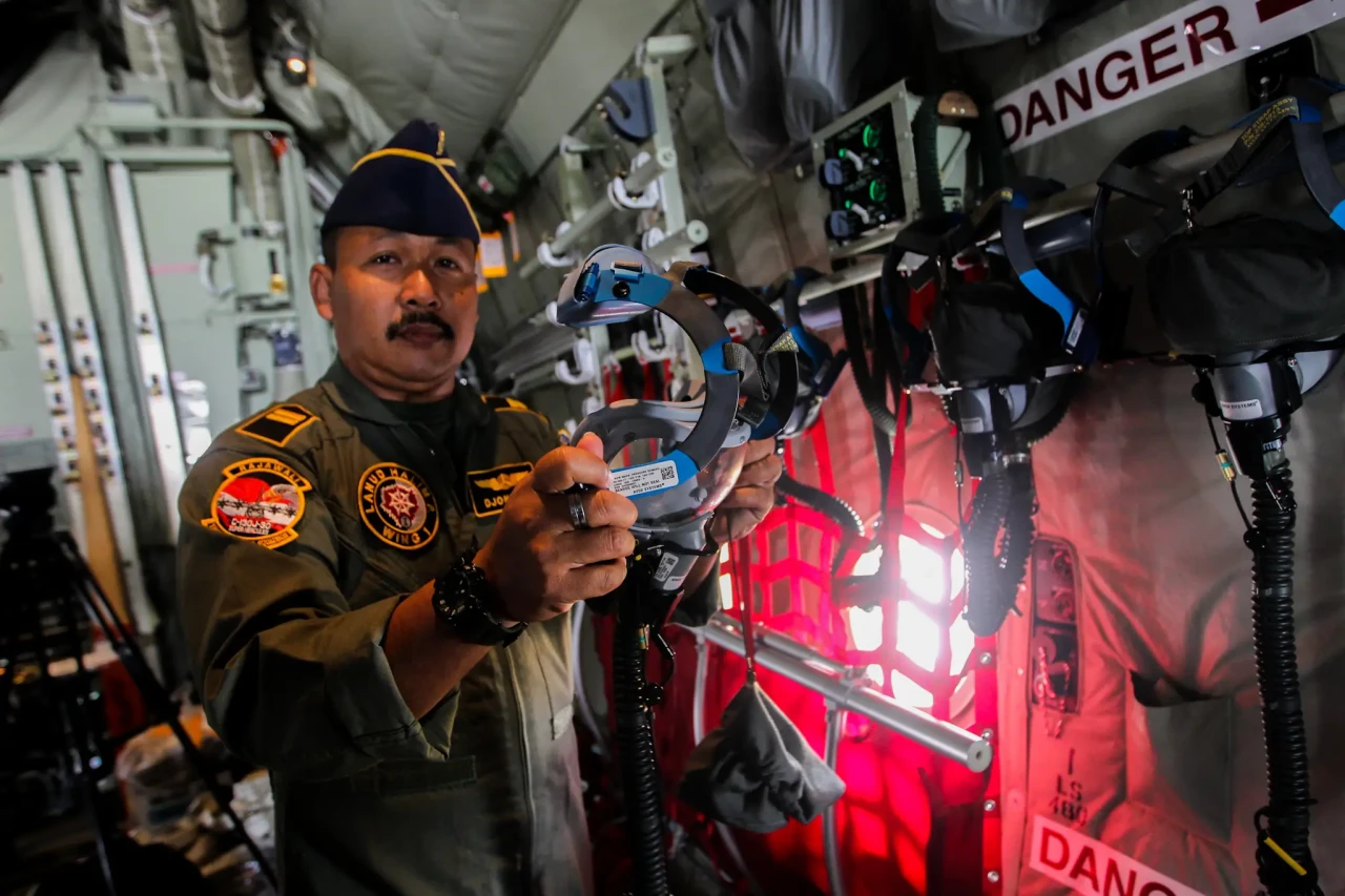Melihat Lebih Dekat...