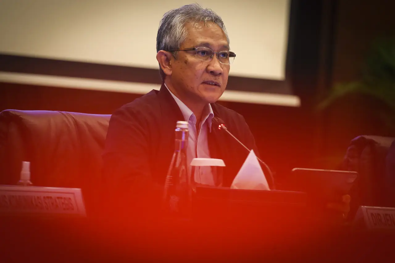 Kemenkeu Resmi Berhentikan...