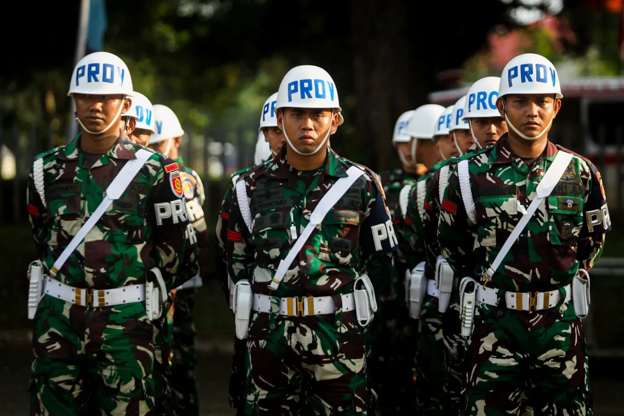 Panglima TNI Pimpin...