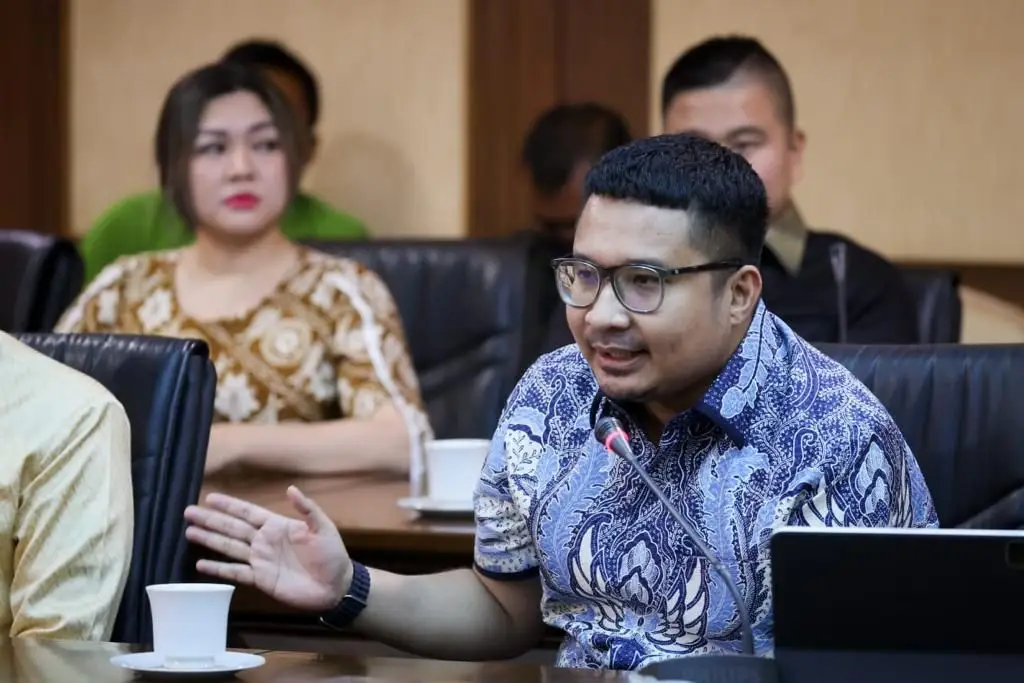 Kunjungi Kemekop UKM,...
