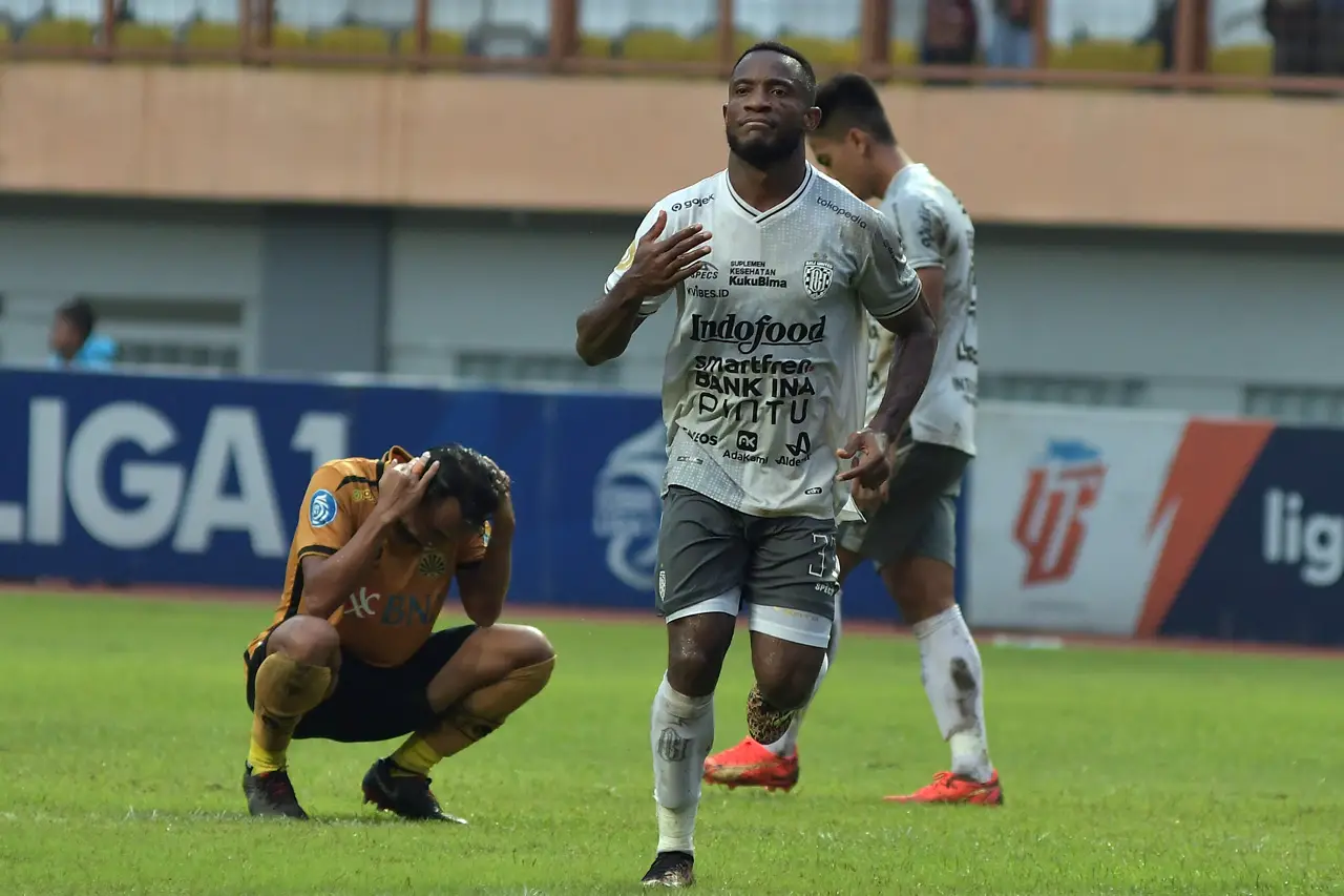 Bhayangkara FC Menang...
