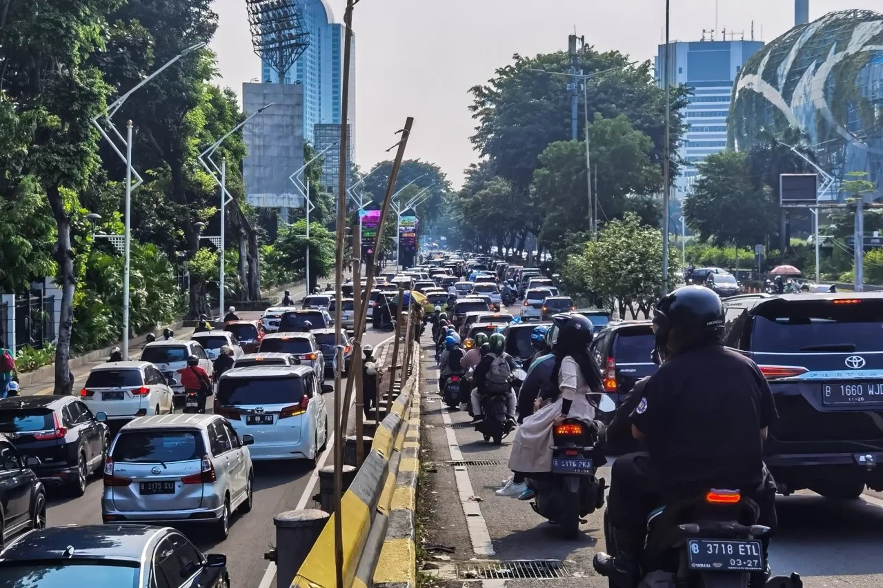 Macet Parah, Para BLINK...