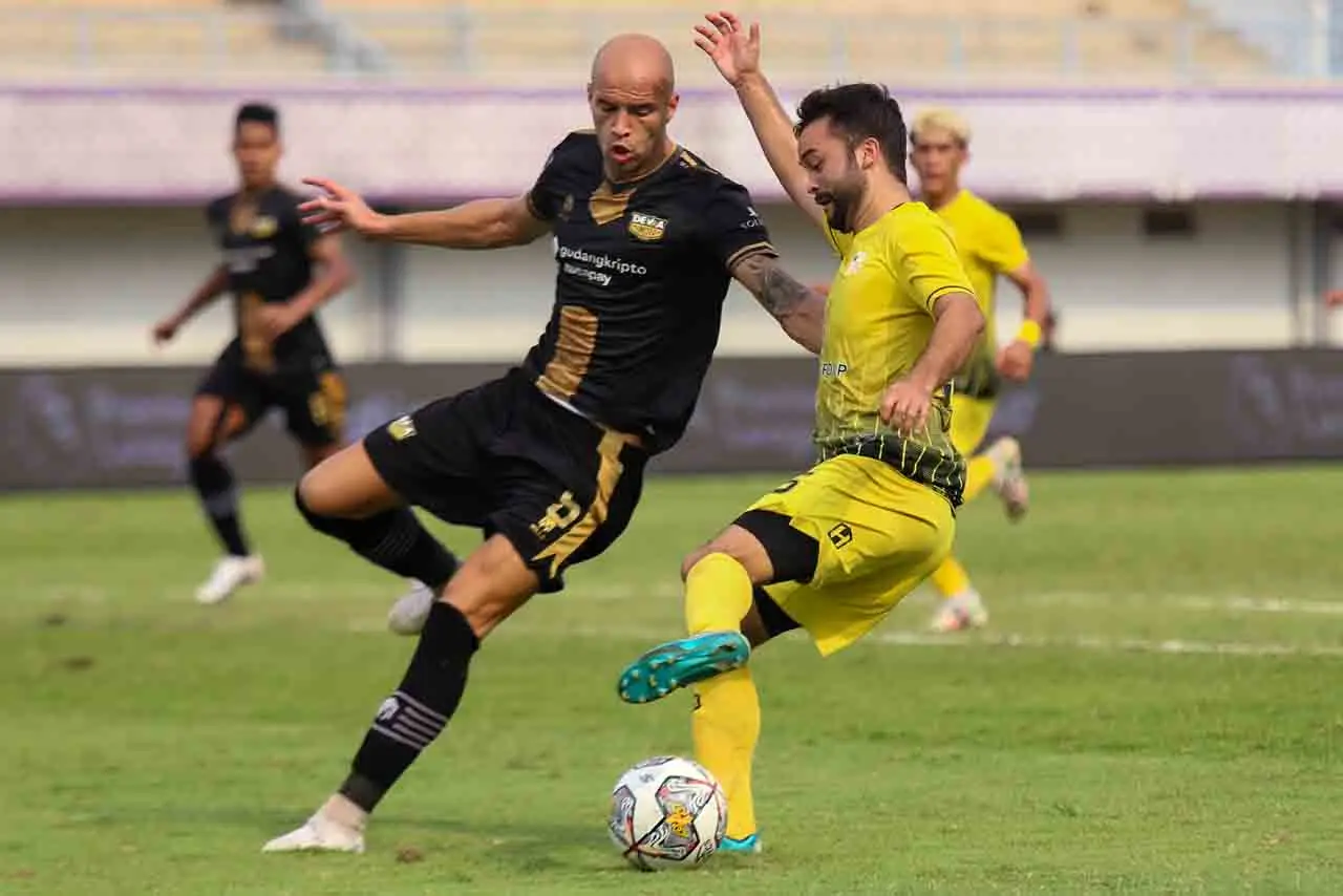 PS Barito Putera Kalahkan...