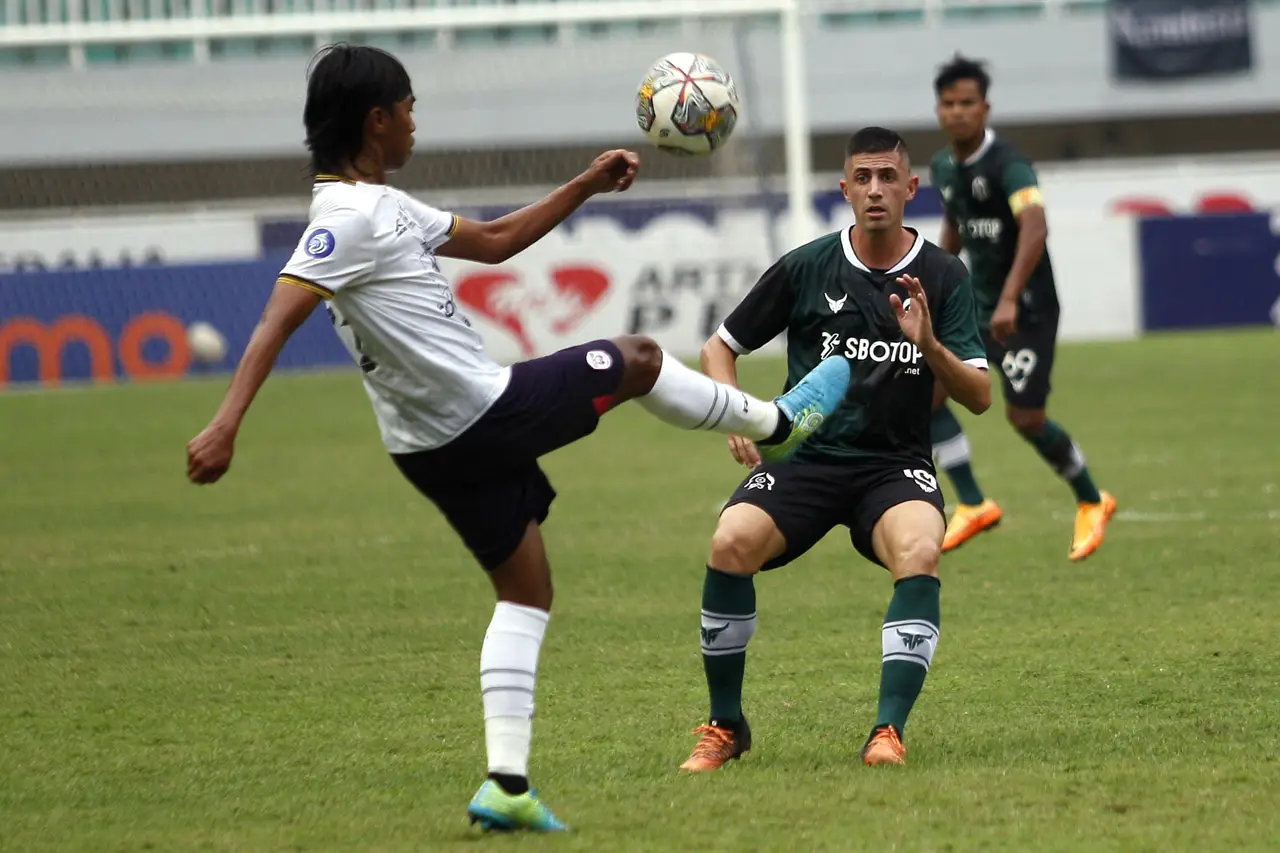 Hasil Liga 1 : Persikabo...