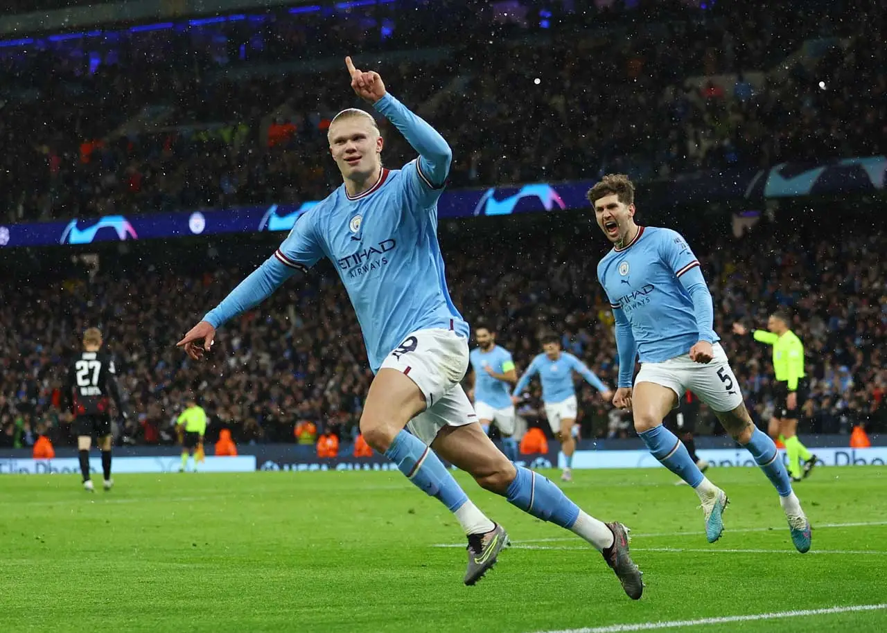 Babak Pertama Manchester...