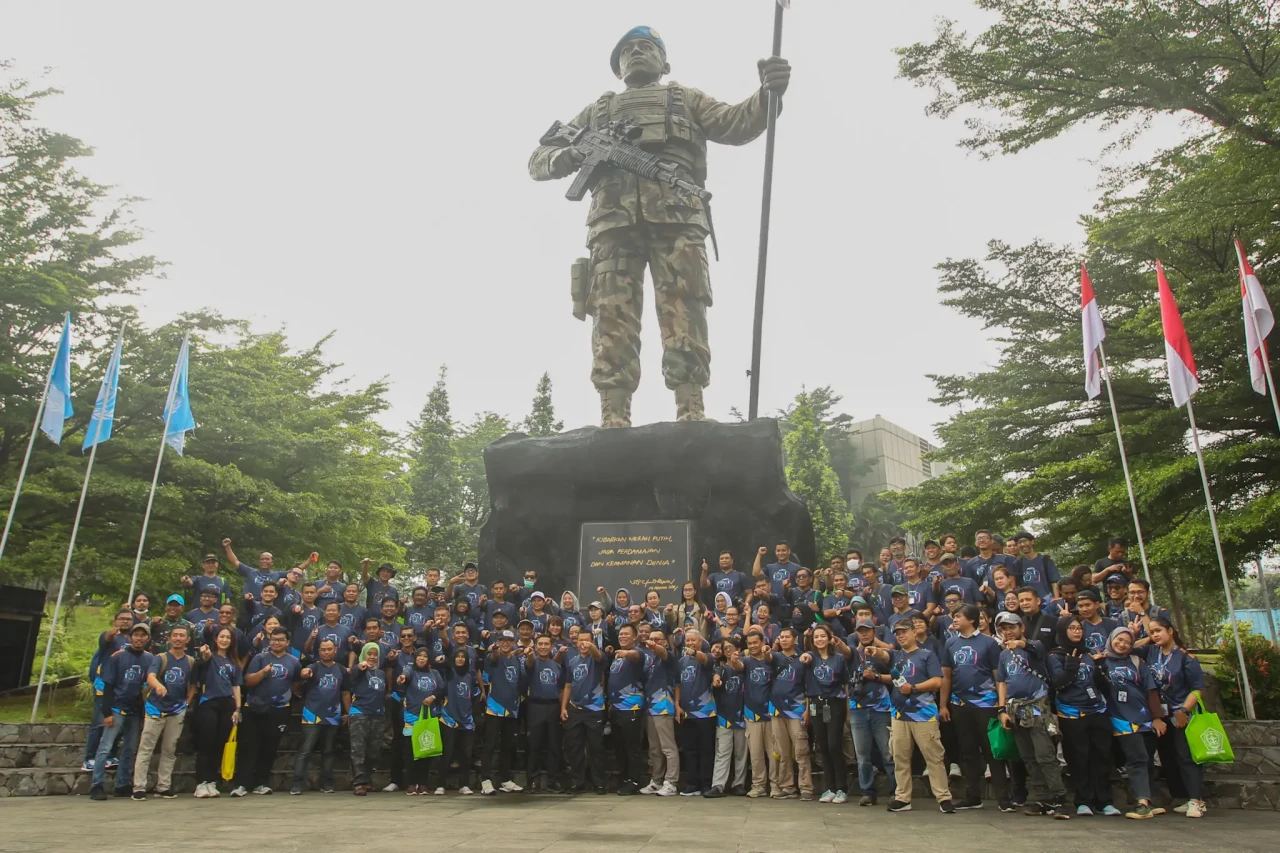 Puspen TNI Gelar Komunikasi...