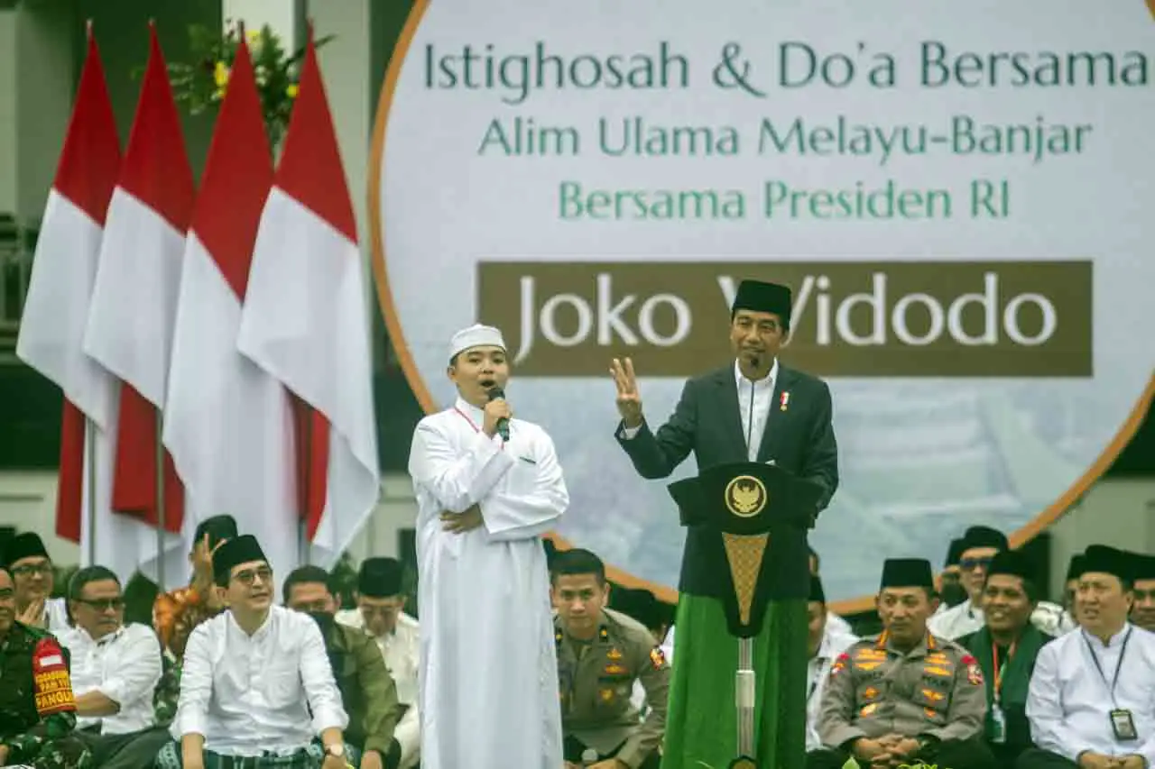 Presiden Hadiri Muktamar...