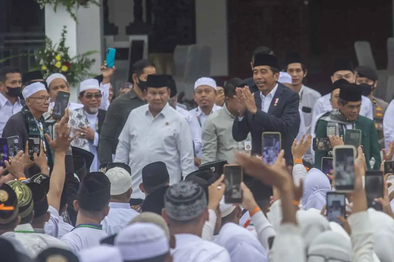 Presiden Hadiri Muktamar...