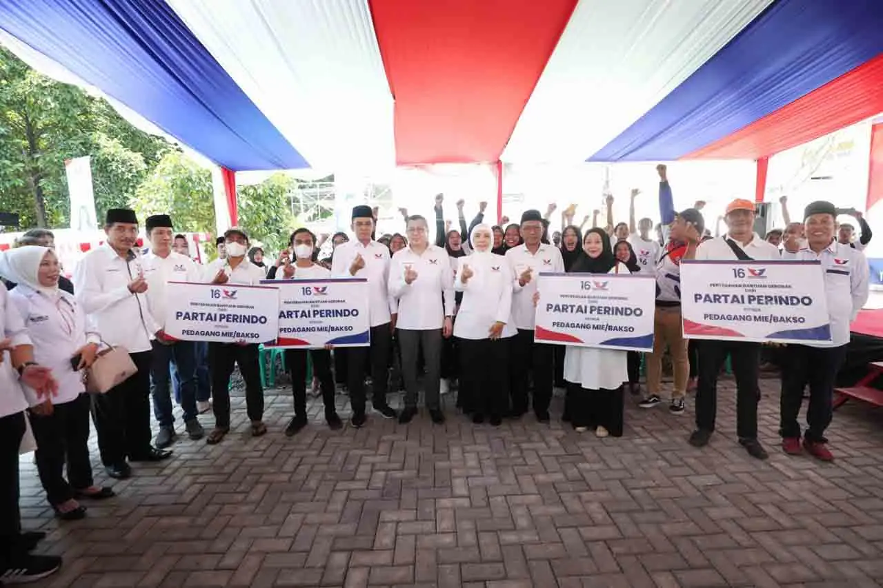 HT Resmikan Kantor Badan...