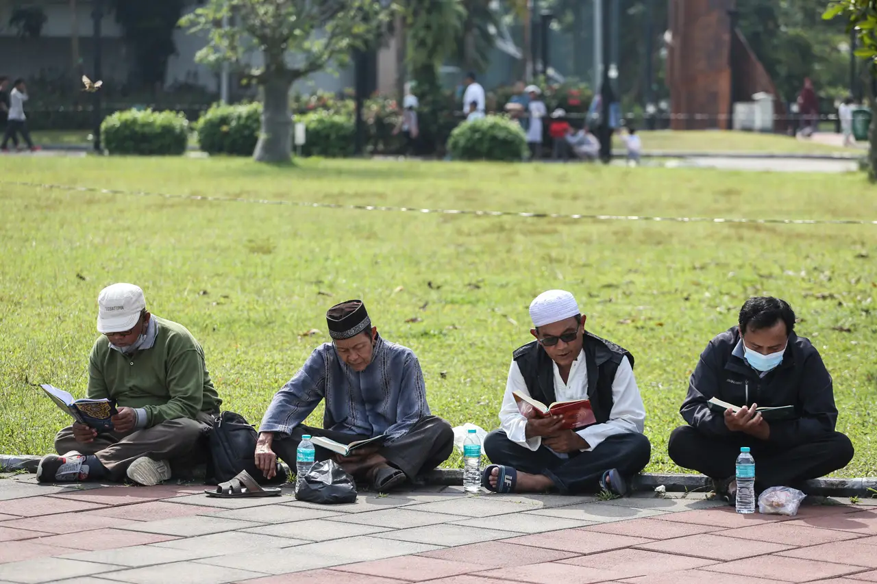 Depok Mengaji Sambut...