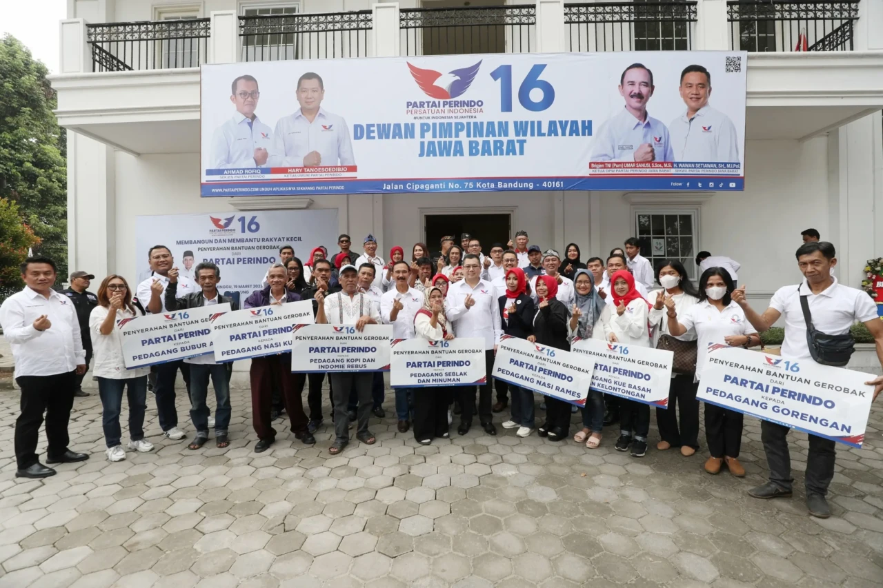 Penyerahan Bantuan Gerobak...