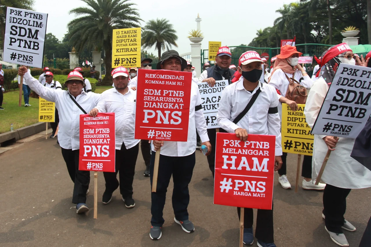 Aksi Dosen dari 35 PTN...