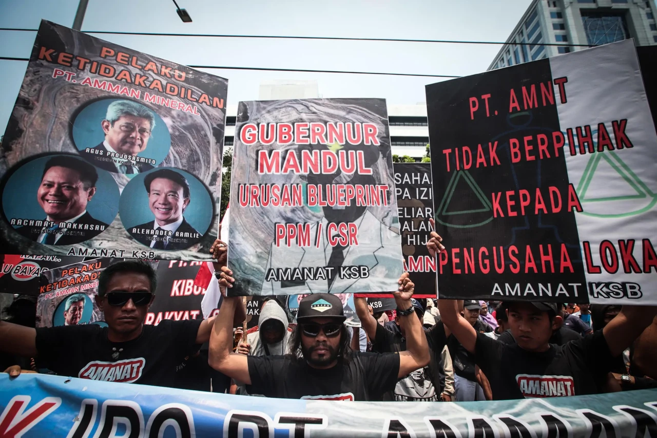Aksi Penolakan Rencana...