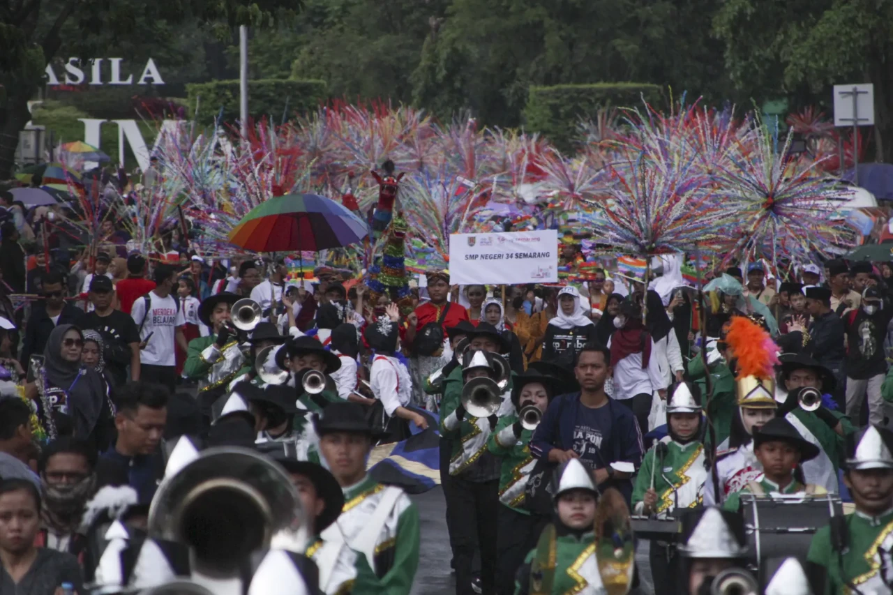 Meriahnya Karnaval Dugderan...