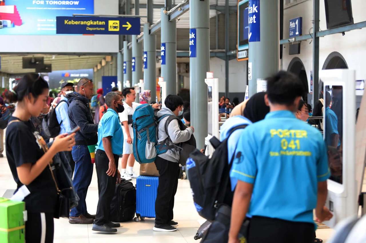 Mudik Lebih Awal di...