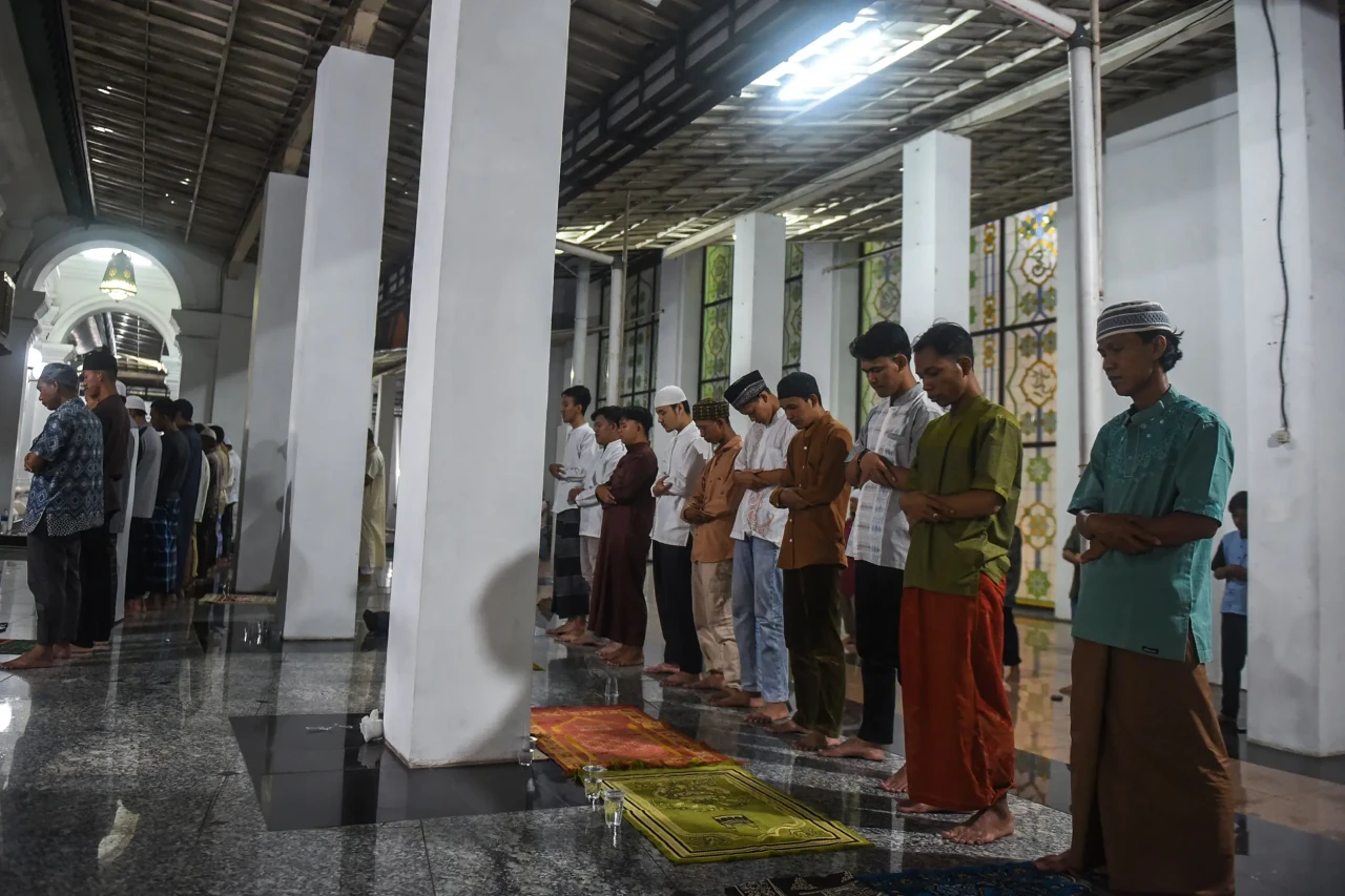 Momen Salat Tarawih...