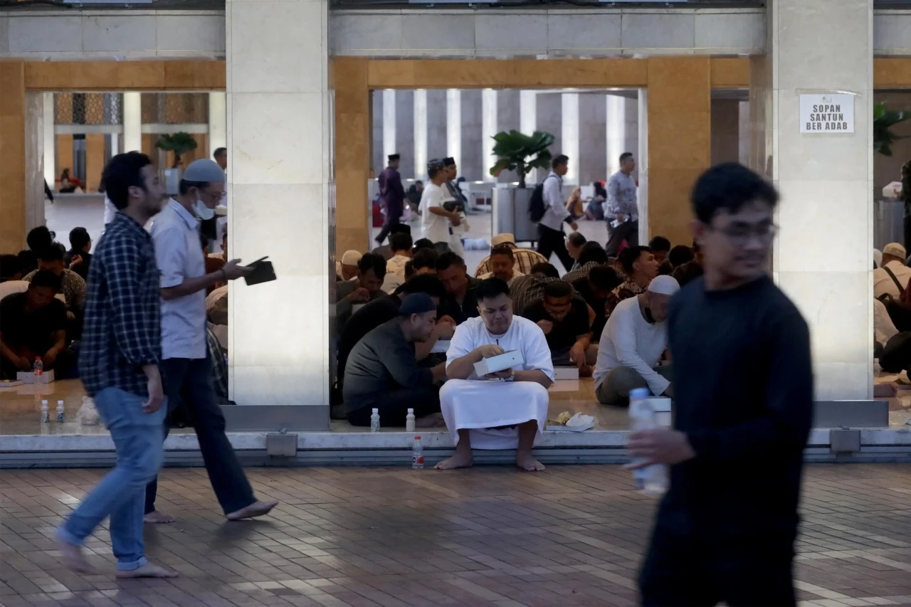 Begini Suasana Buka...