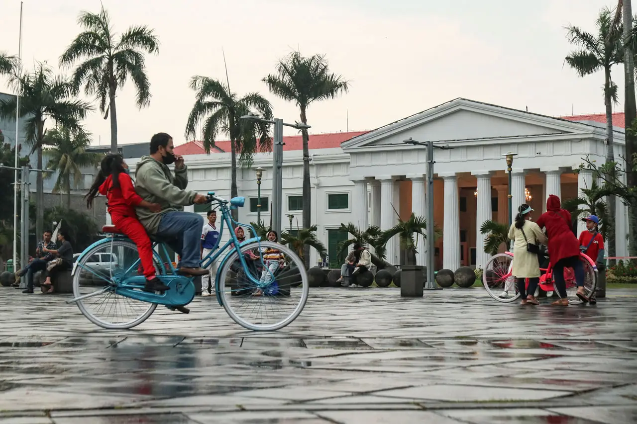 Ngabuburit di Kota Tua...