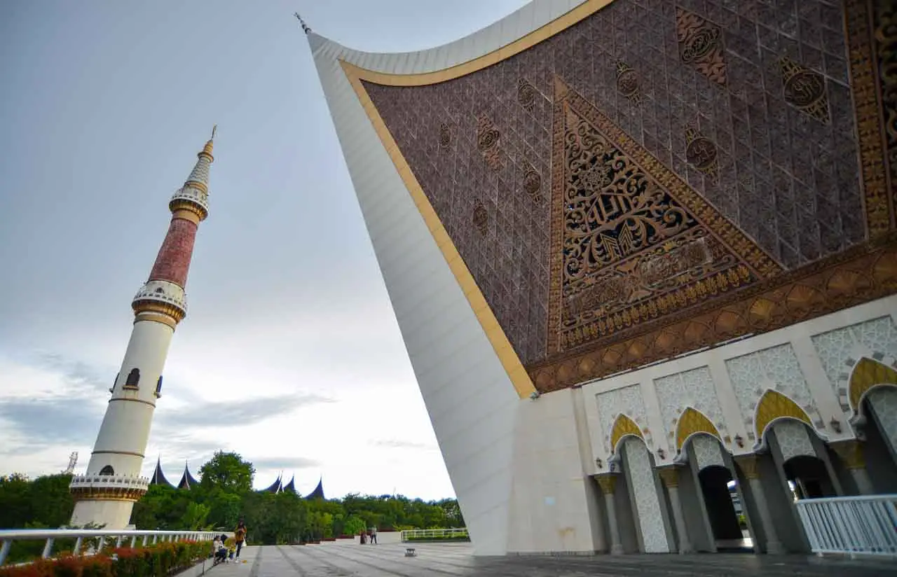 Ngabuburit di Masjid...