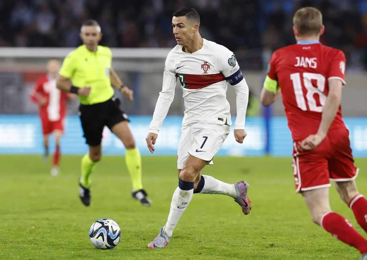 Cetak 2 Gol ke Gawang...