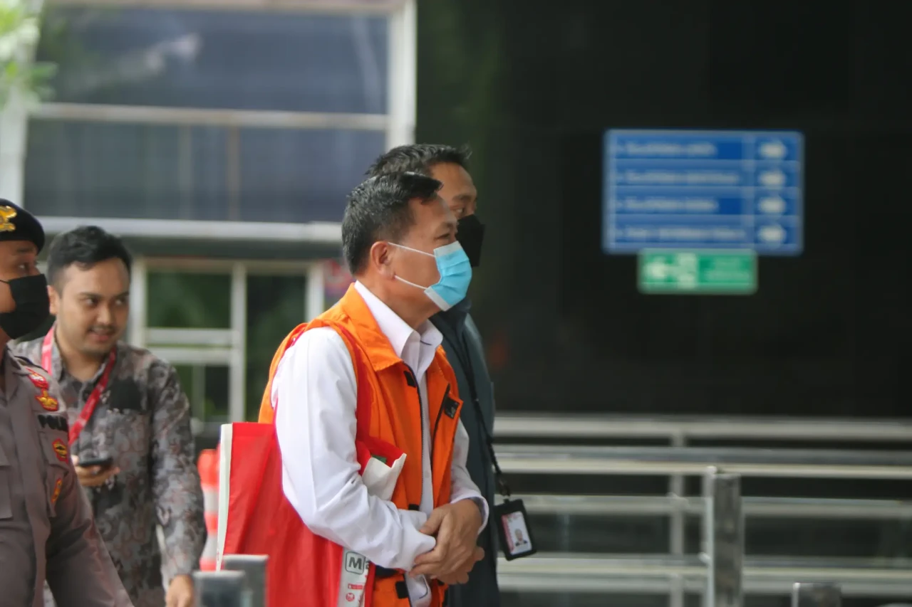 Perpanjangan Masa Penahanan...