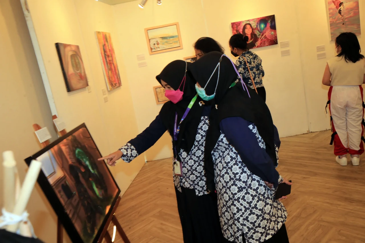 Pameran Seni Visual...