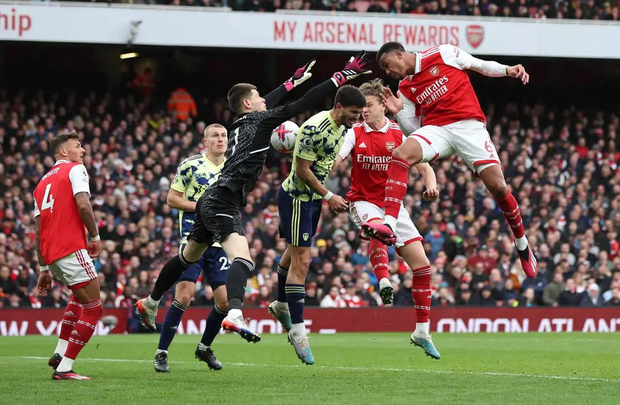 Arsenal Menang 4-1 atas...