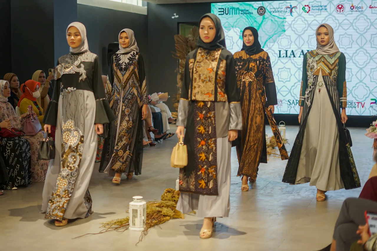 Royal Raya Runway 2023...