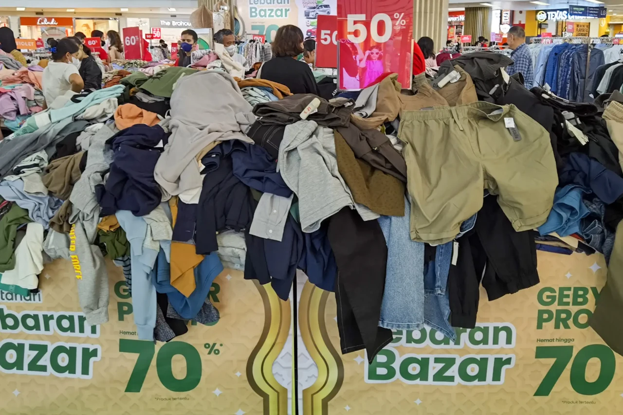 Berburu Diskon untuk...