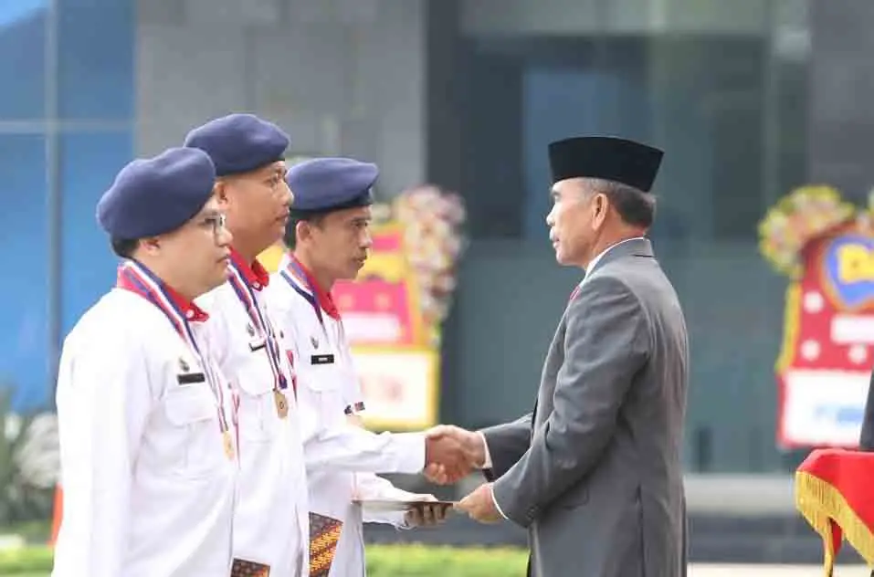 Peringatan HUT ke-77...