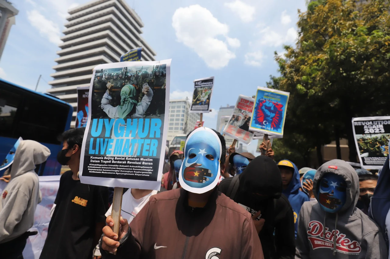 Aksi Aliansi Mahasiswa...