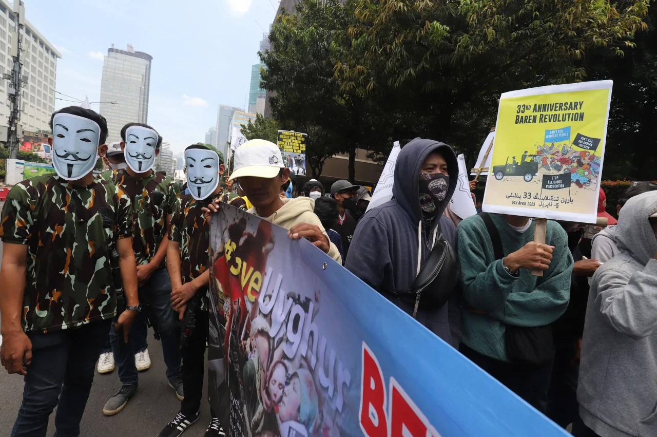 Aksi Aliansi Mahasiswa...
