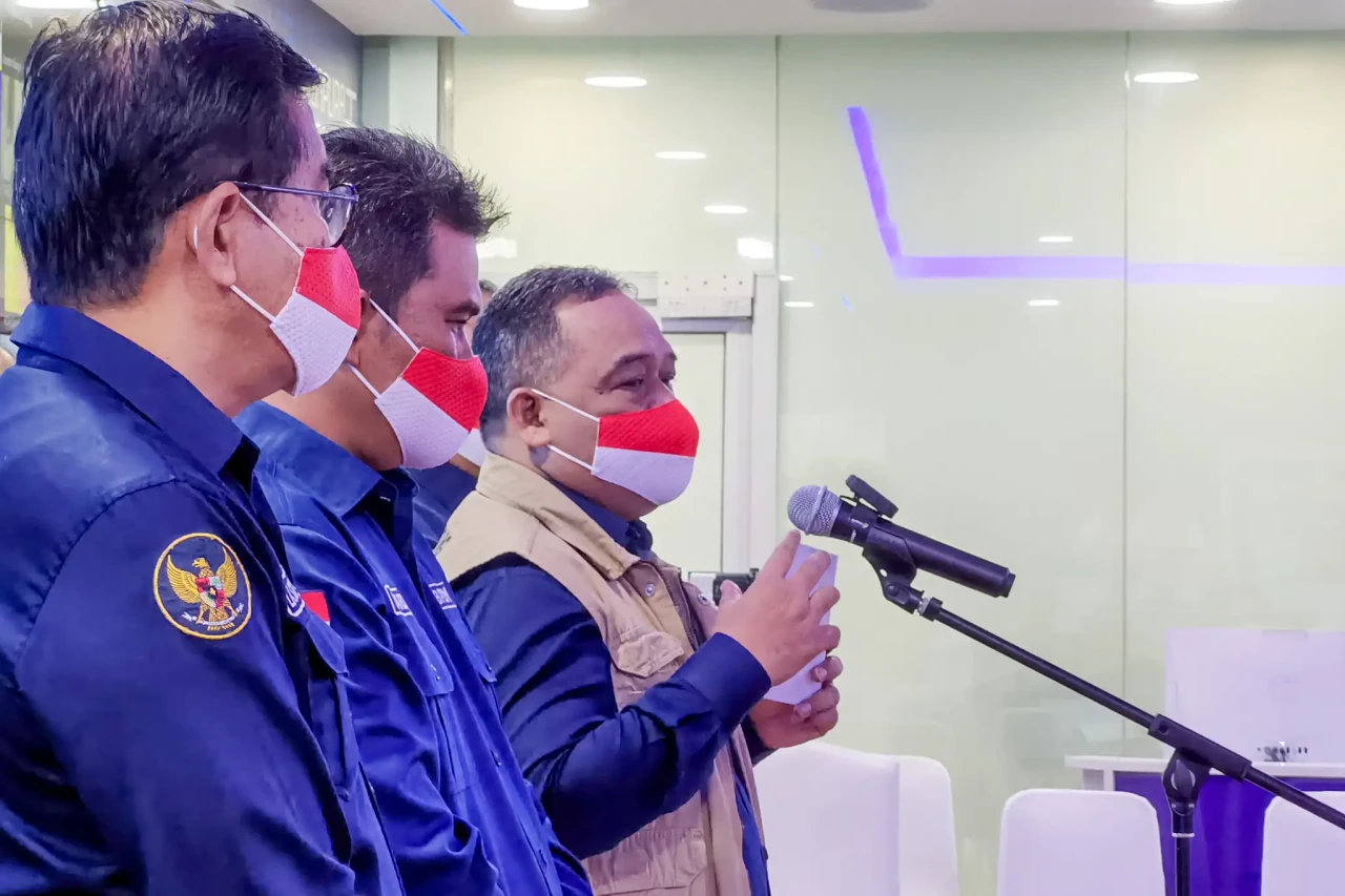 Layanan Sistem Komputerisasi...