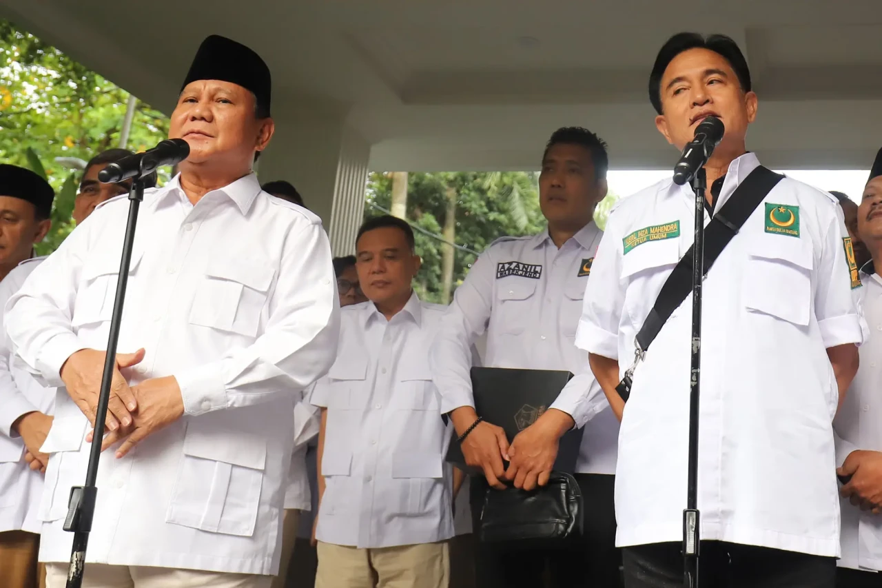 Bahas Koalisi Besar,...