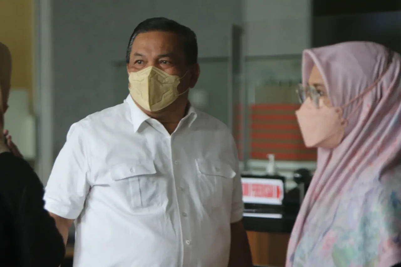 Gegara Istri Flexing...